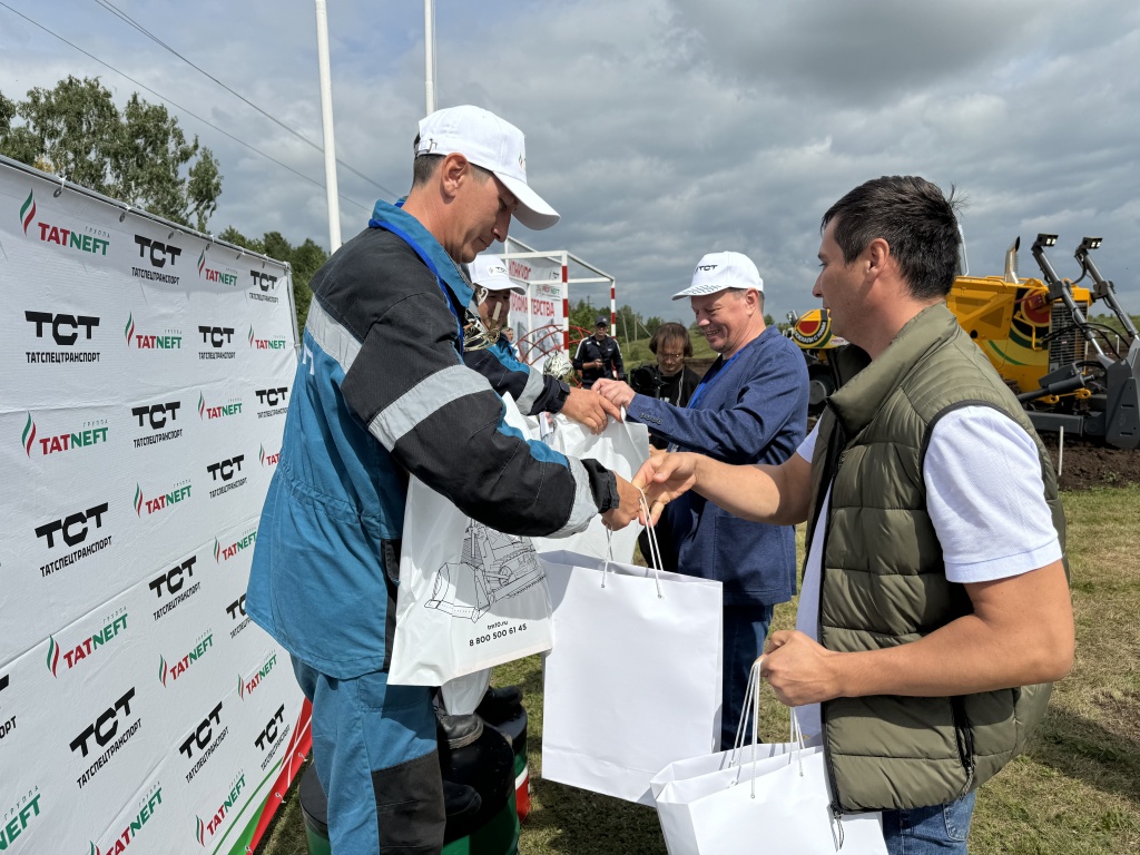 IMG_9082.jpg IMG_9082.jpg