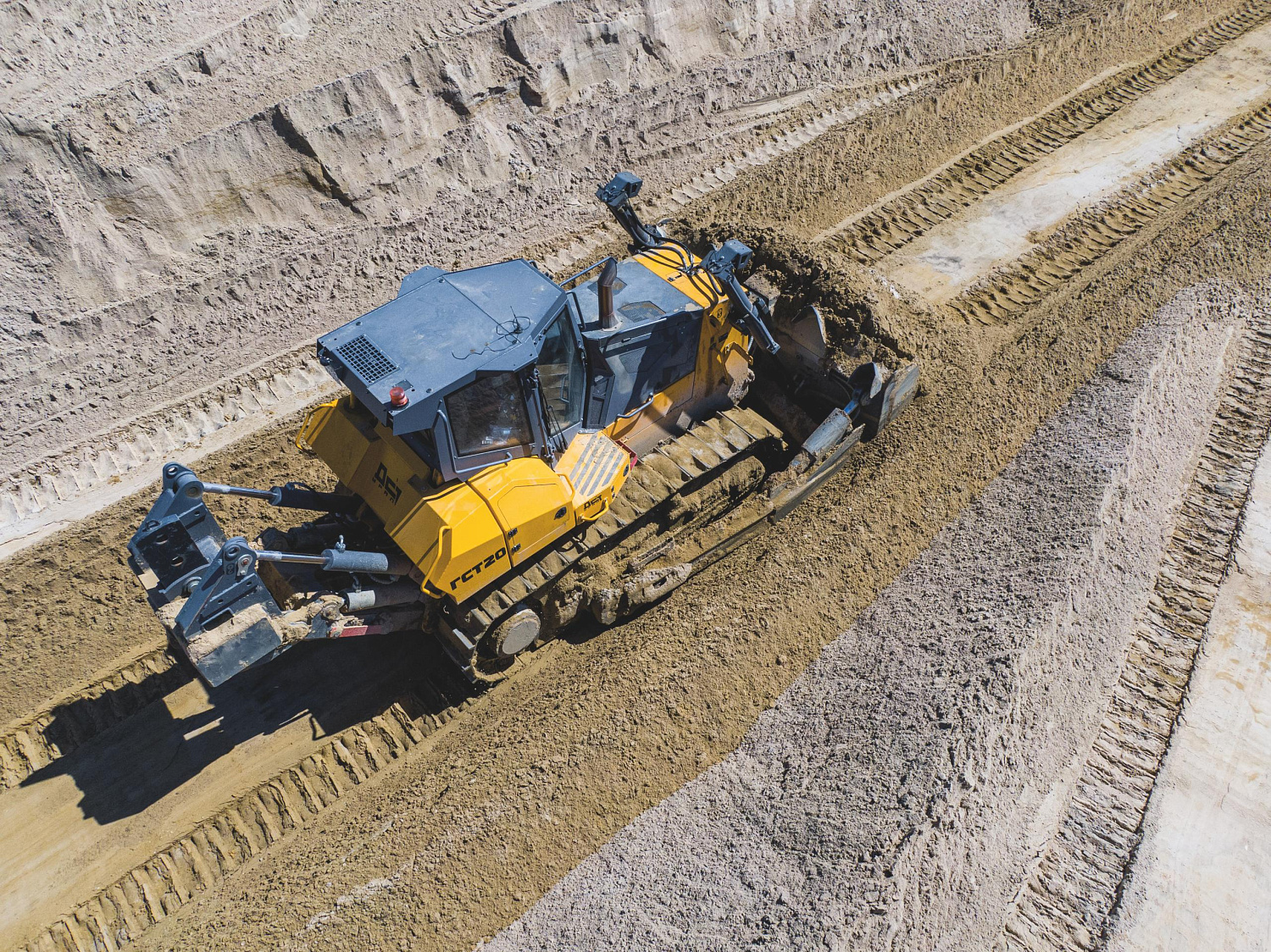 Бульдозер D20