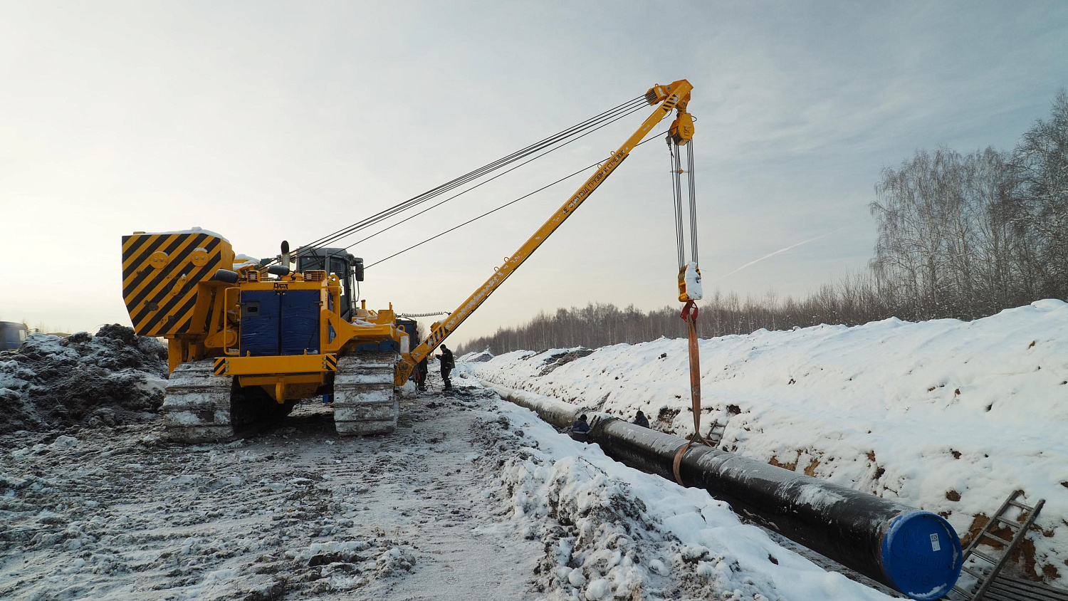 Трубоукладчик PL235