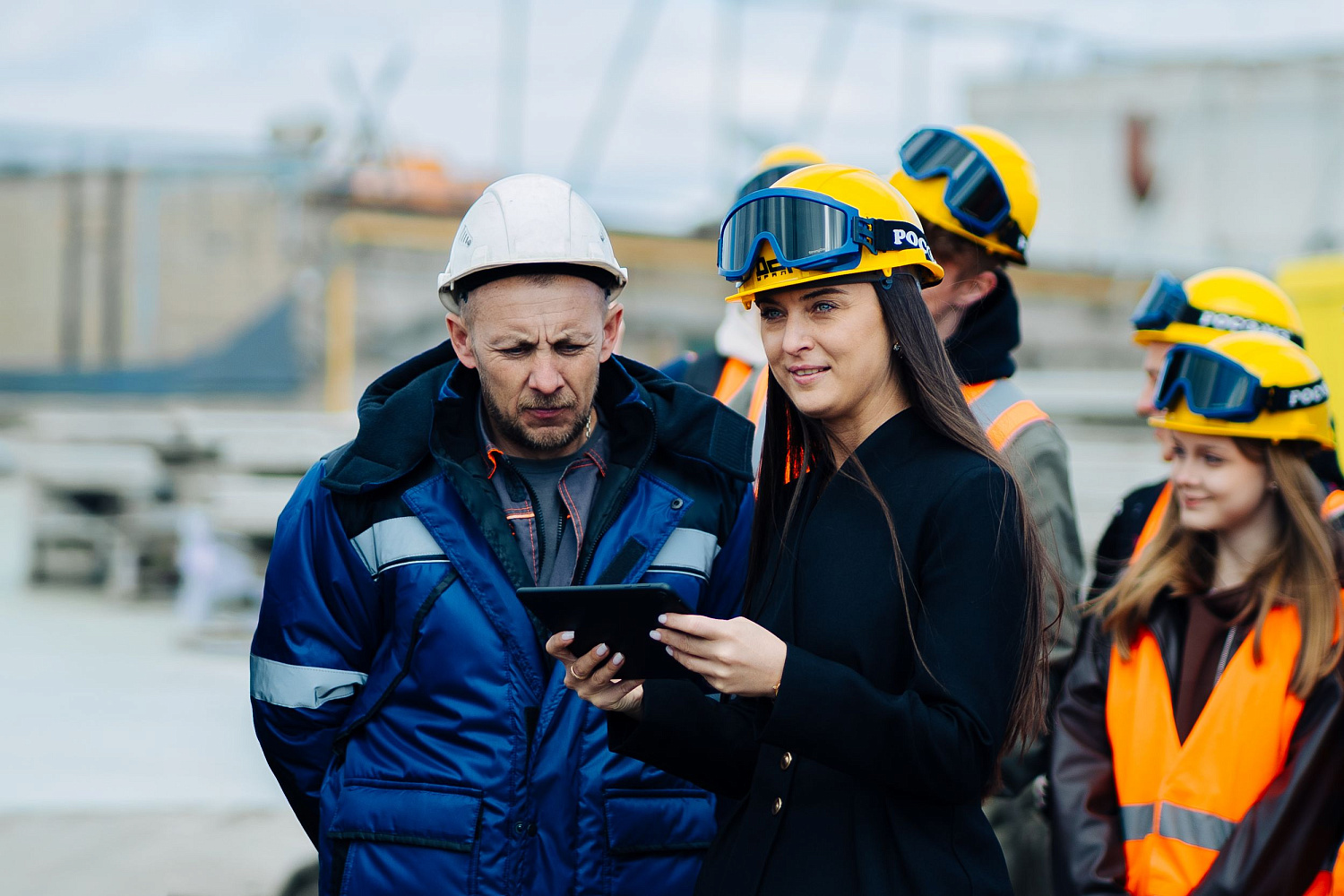 ДСТ-УРАЛ встречает профориентационную экскурсию для 40 челябинских старшеклассников