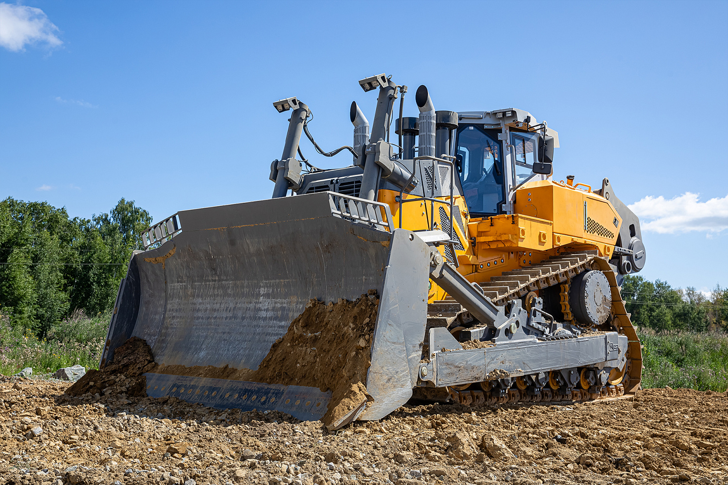 Бульдозер D40