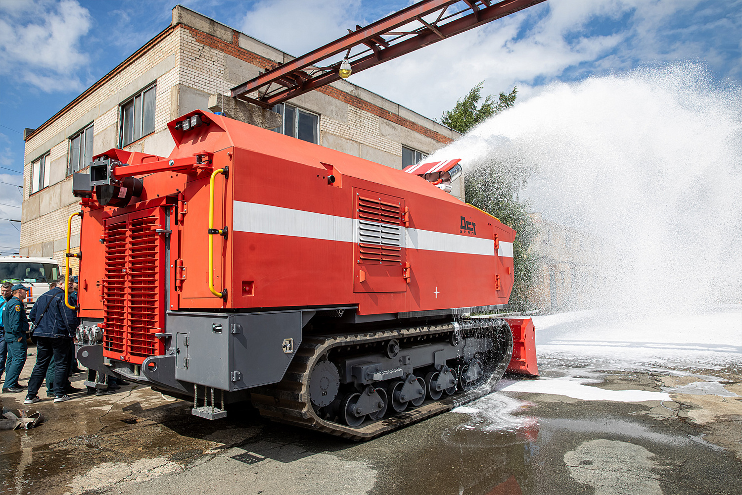 Машина пожаротушения МП7