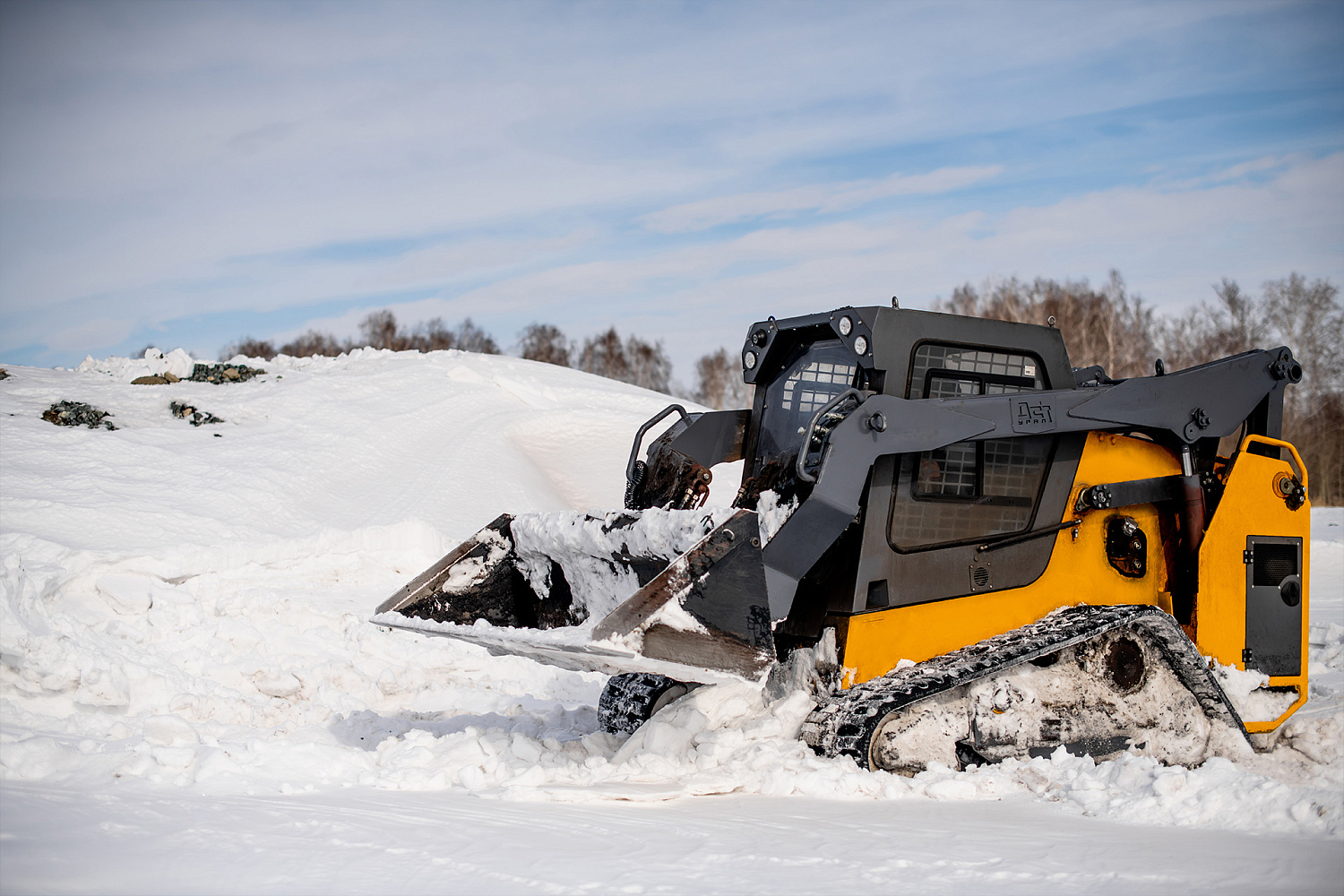 Гусеничный погрузчик ПГ20