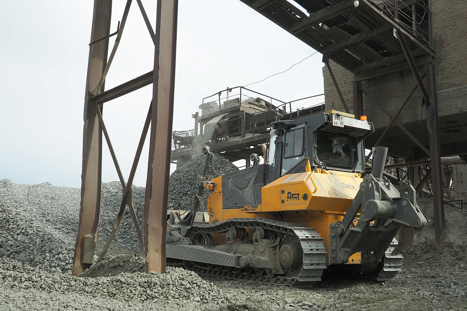 Бульдозер D12