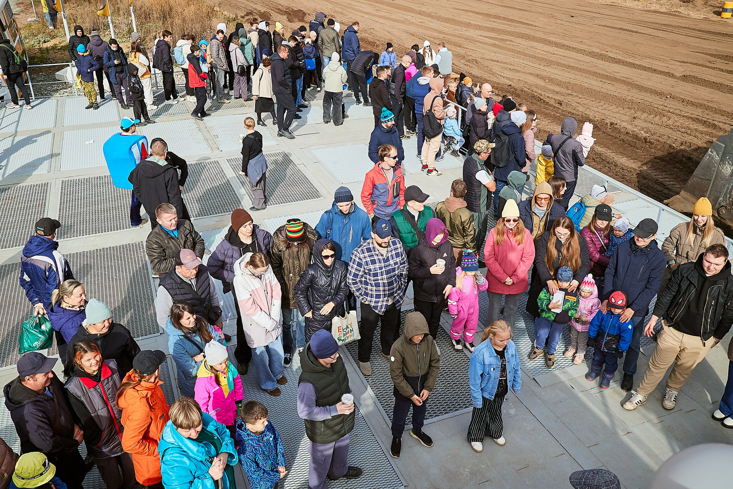 Праздник гигантов: в Челябинске состоялось грандиозное открытие проекта «ДСТ-ДРАЙВ»